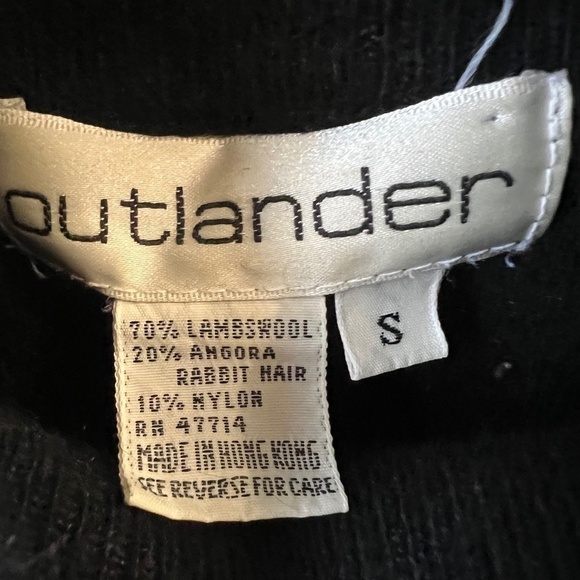 Outlander size small knit mockneck sweater - Picture 3 of 3